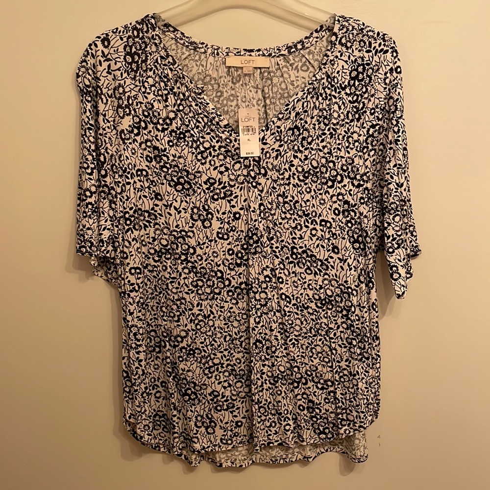 New LOFT XL white shirt with black pattern